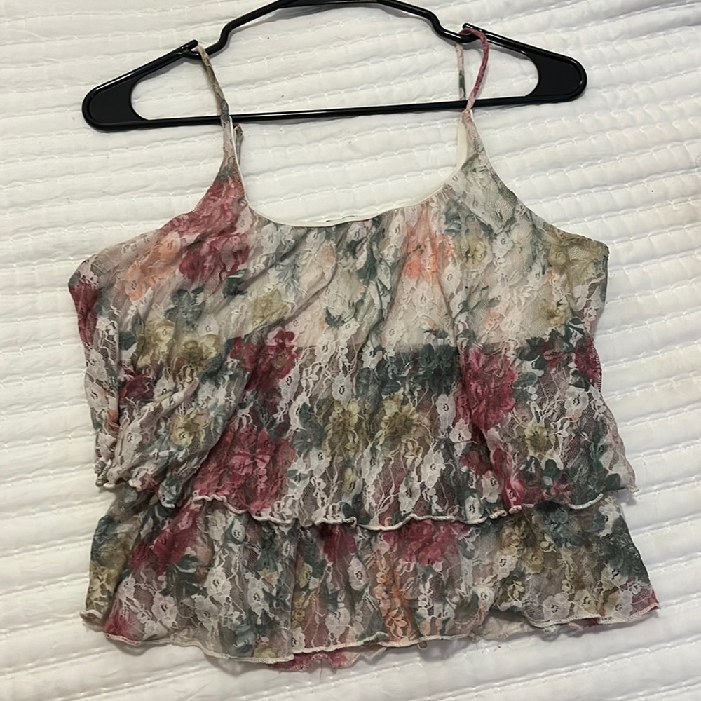 Floral medium top wet seal
